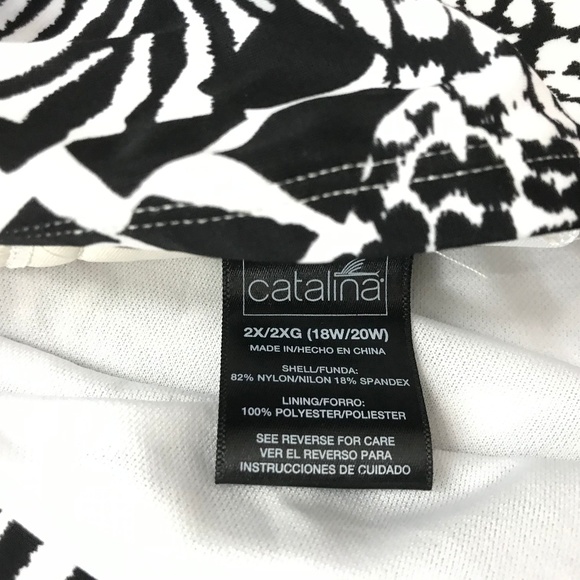 Catalina tie behind back swim top Plus 2X black and white design - Picture 3 of 6